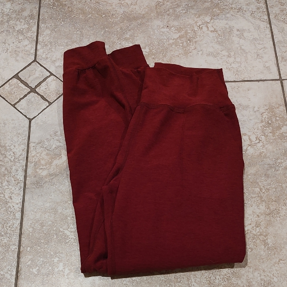 BEYOND YOGA Burgundy Joggers With Pockets XS (#C1004)